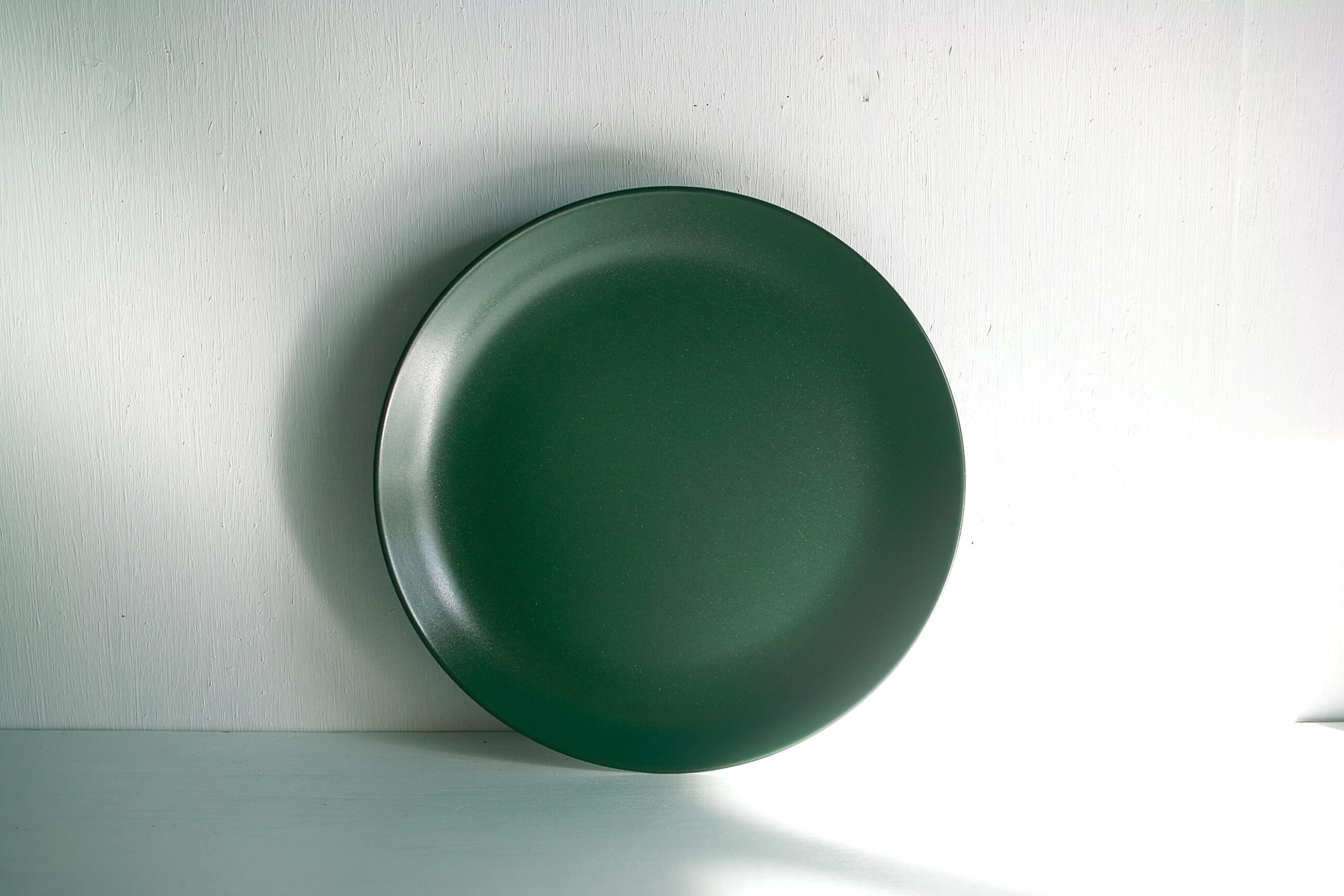 No.8112「深緑の中皿：たち吉」SOLD | ボルトナットマーケット