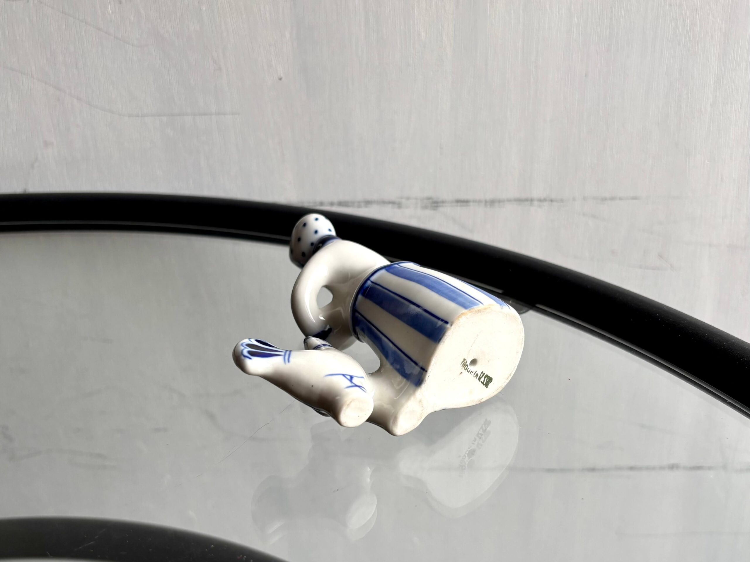 旧ソ連製 Gzhel グジェリ 陶磁器人Made in USSR ラベル 希少旧ソ連製 Gzhel