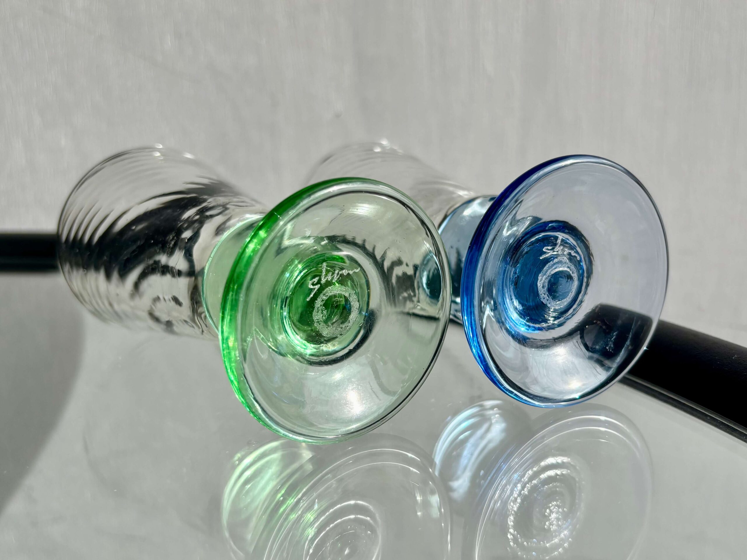 船木倭帆ガラス製ボウル 緑の縁付きあられ紋