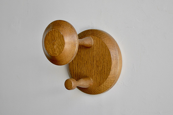 vintage / BOLTS HARDWARE STORE