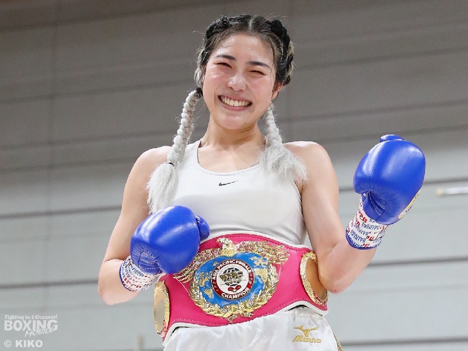 衝撃KOで新王者が誕生! | ボクモバニュース | ボクシングモバイル