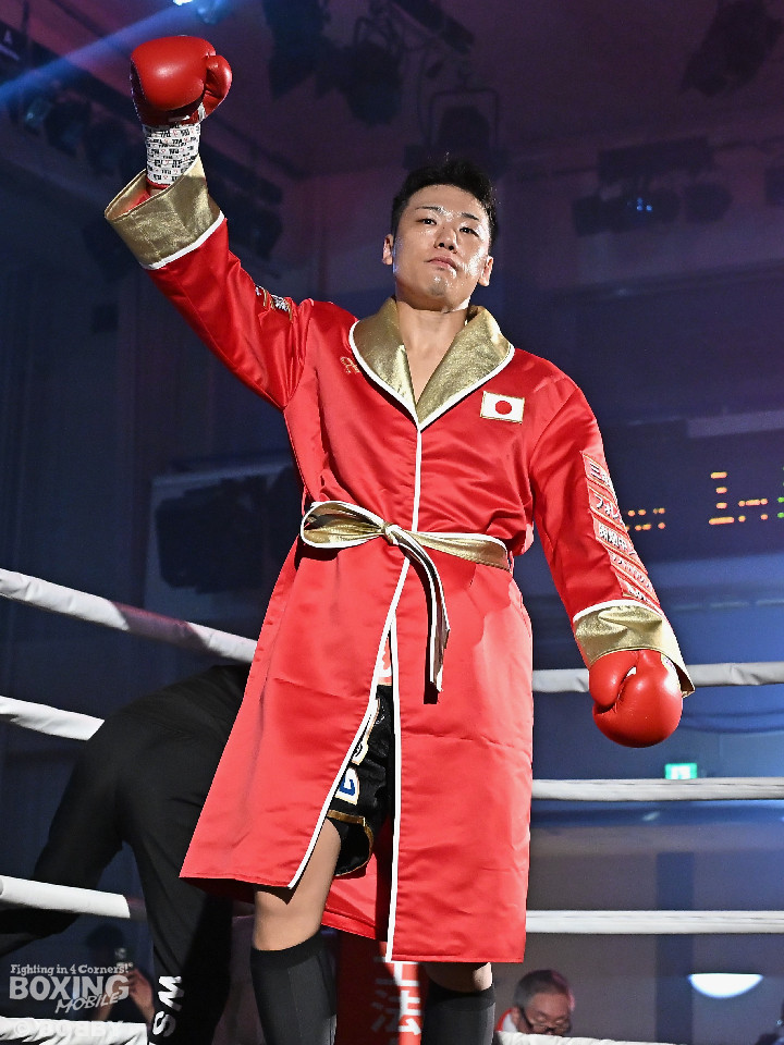 竹迫司登vs細川チャーリー忍! ミドル級肉弾戦に会場が燃えた! | ボク