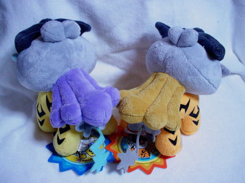 ポケモンセンター 色違い エンテイ ポケドール ぬいぐるみ タグ付き