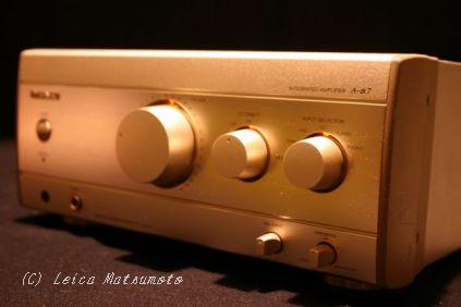 センモニ・アンプ放浪記 その1 SANSUI A-α7 | Leica a la carte