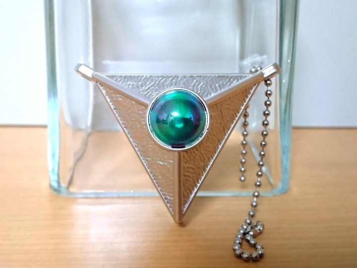 ウルトラマングレートの変身道具「ダイキャストスイングルミナス