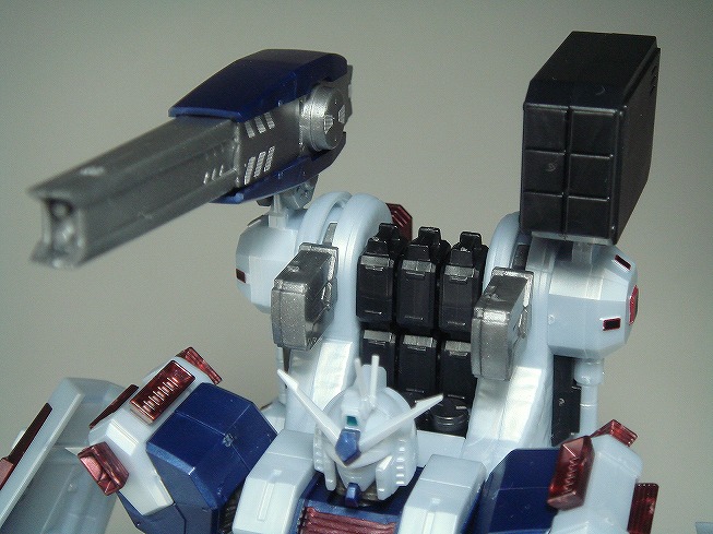 HG TB版フルアーマーガンダムのVer.GFTリミテッド メタリックカラー