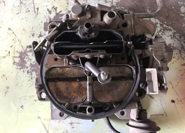 アメ車のキャブレター Rochester（ロチェスター） 修理