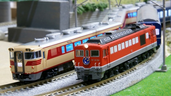 カツミ キハ81 くろしお仕様 HOゲージ カツミ キハ81 くろしお仕様 HO