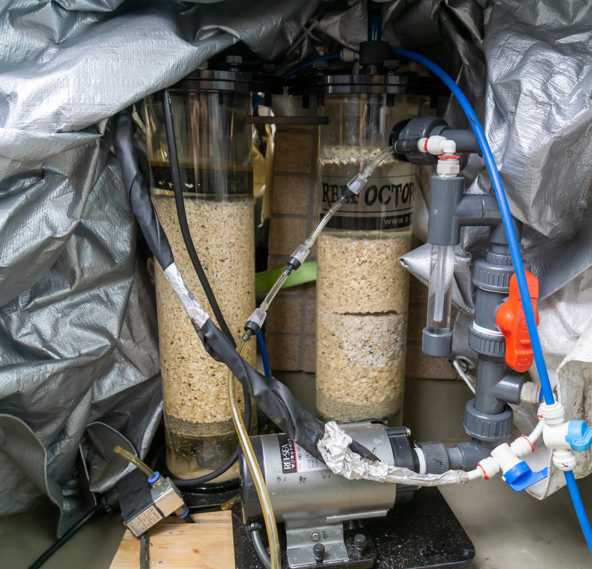 カルシウムリアクターSkimz CM-117が届きました | ZEO水槽日記