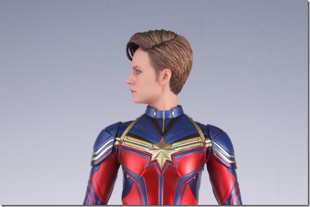 ホットトイズ アベンジャーズ・エンドゲーム キャプテン・マーベル