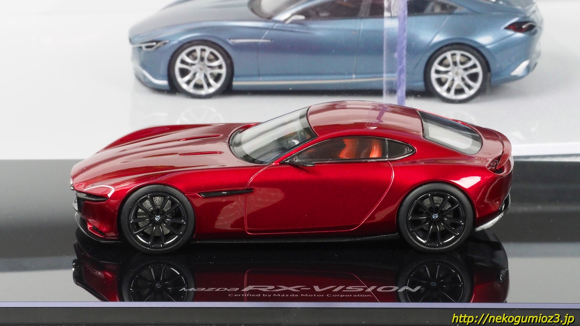 MAZDA RX-VISION 1/18スケール モデルカー MAZDA RX-VISION MODEL CAR 1/18