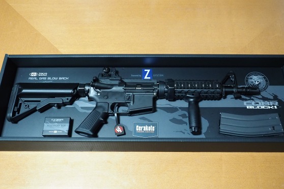 CQBR BLOCK1 ガスブローバック＋マガジン＋グリップ CQBR BLOCK1 ガス