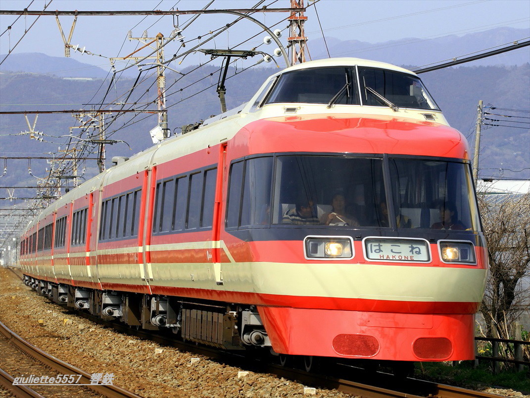 MM049【未走行品】小田急ロマンスカー 7000形LSE 新塗装 92743