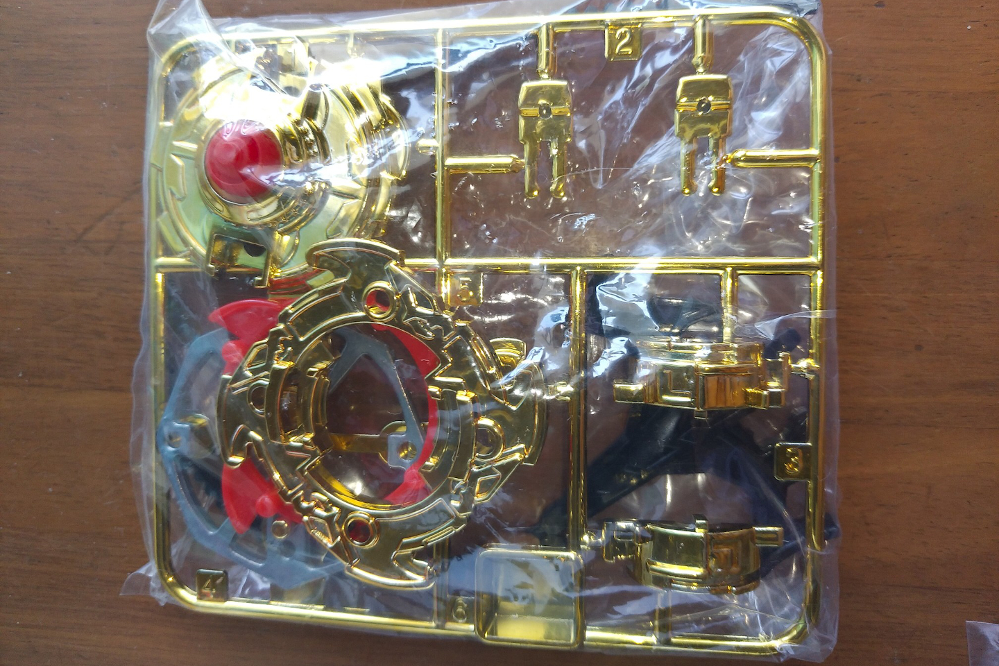 爆転シュートベイブレード ドライガーS ゴールドメッキ 韓国版 | Shop