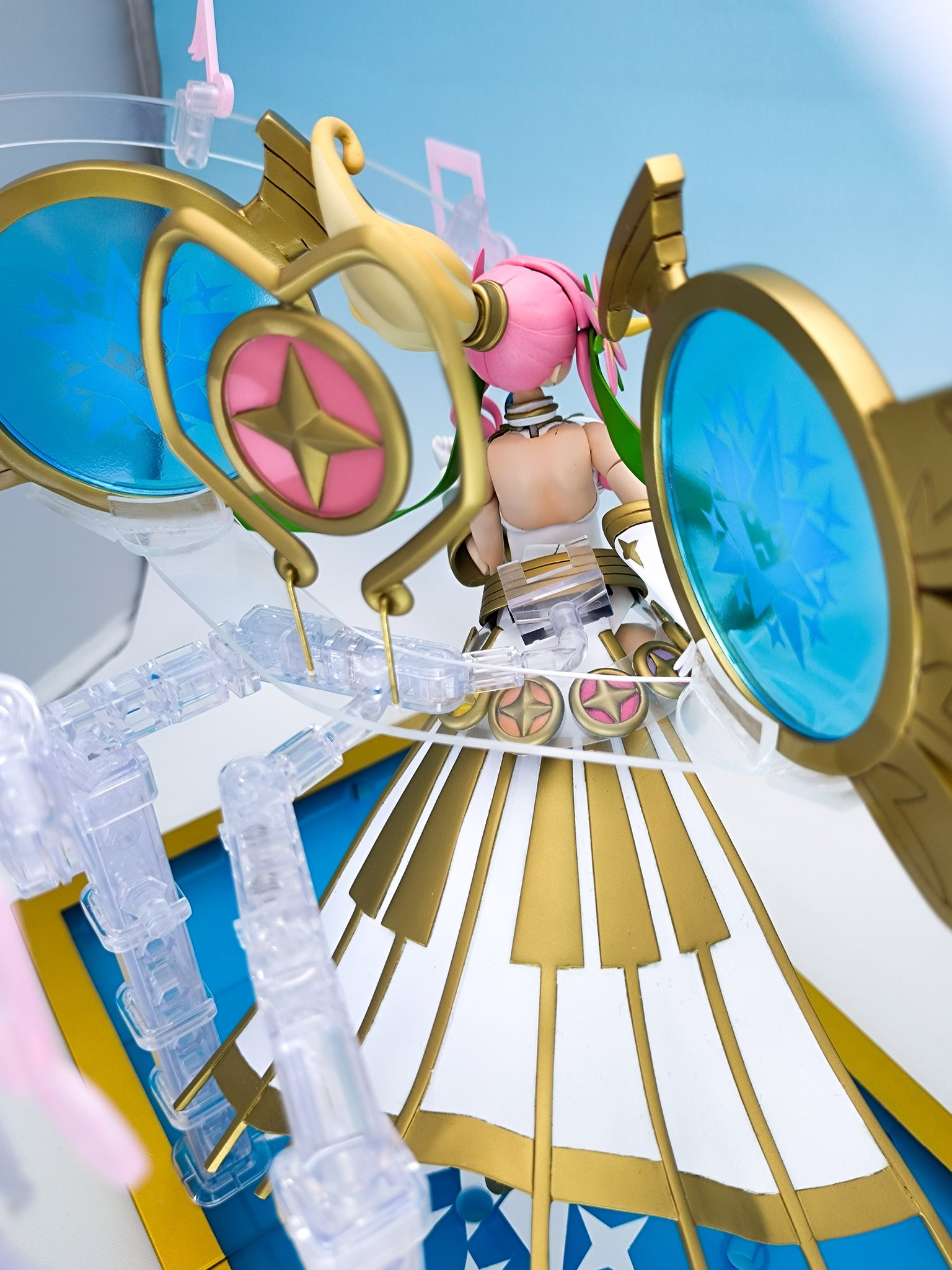 購入 ラフルル・ラブ 金 シク デュエマ 音卿の精霊龍ラフルル・ラブ 金