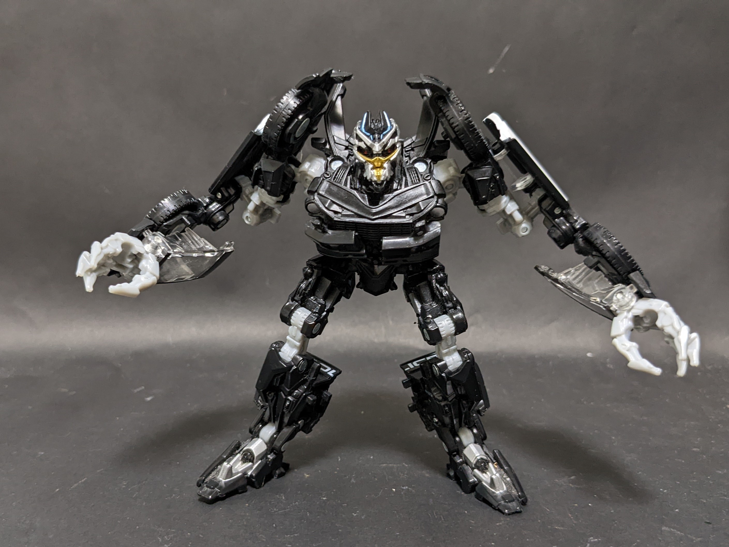 SS-21 DECEPTICONバリケード トランスフォーマー スタジオシリーズ SS