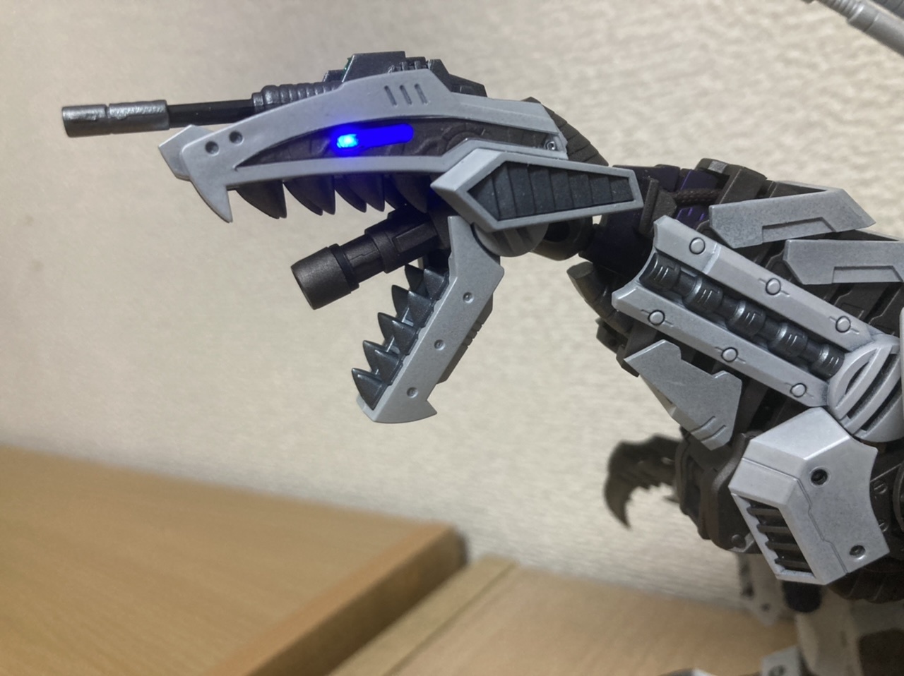 ゾイド ジェノザウラー スノーホワイト 説明欄必読 ゾイド