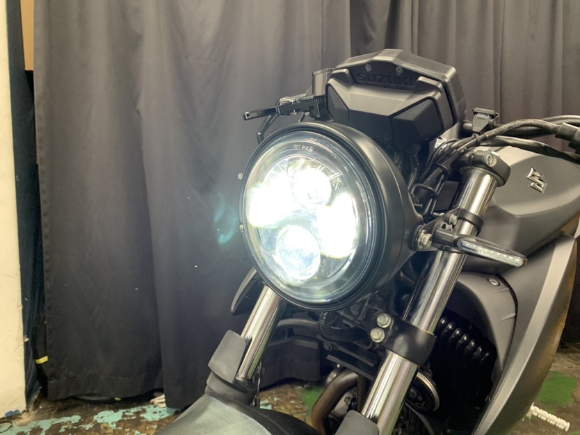 人気SALE，定番】 ジクサー150/ジクサー250用 丸目ヘッドライトカスタム