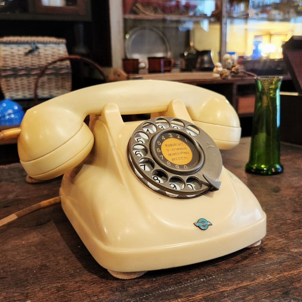 米軍実物】有線電話機 TA-1042A/U 1989年製 動作不明 米軍実物】有線