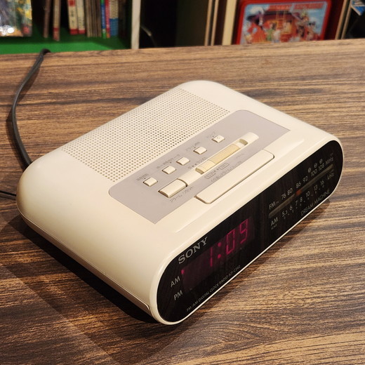 ソニー 当時物 デジタルクロックラジオ トランジスタ 8FC-59 パタパタ