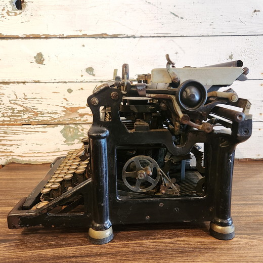 アンティーク タイプライター UnderWood(アンダーウッド) USA - [Sold