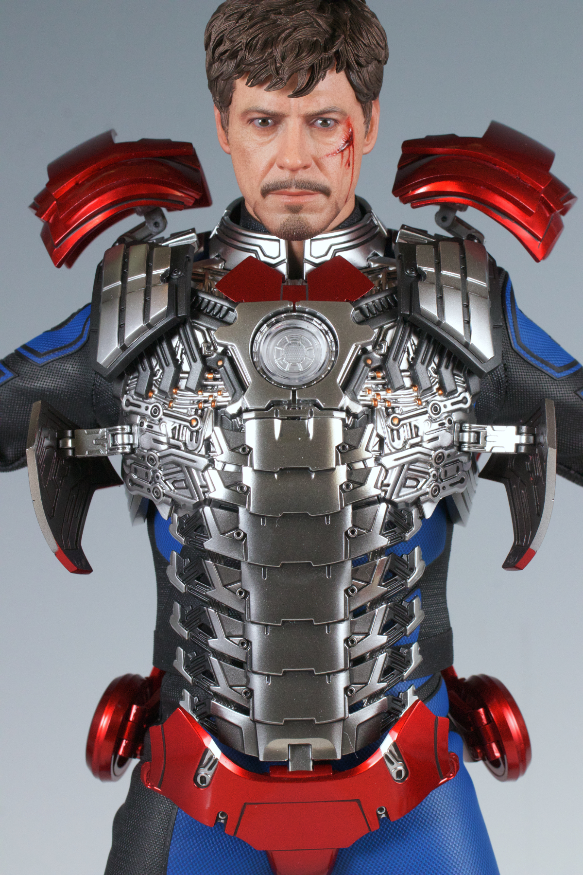 ホットトイズ トニー・スターク マーク5・スーツアップ ボーナス
