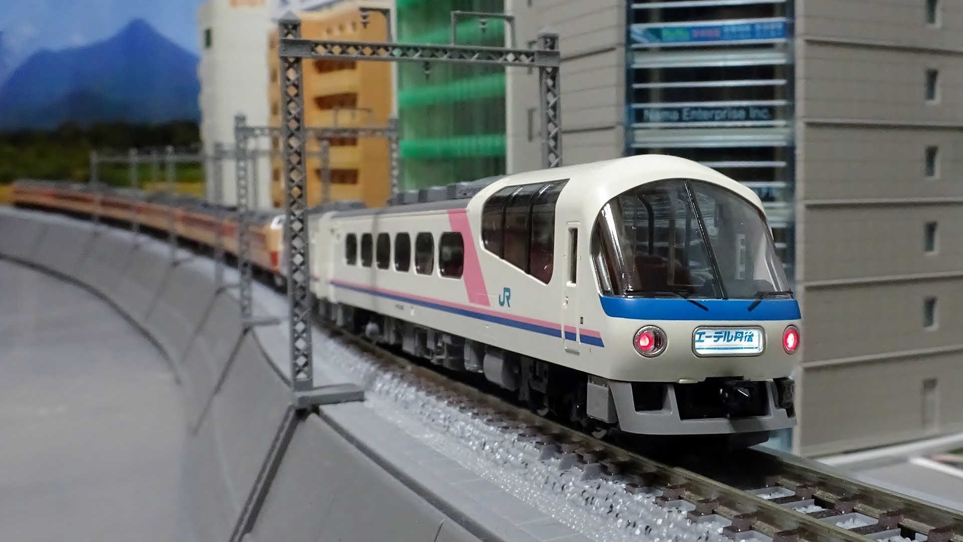 新車入線】TOMIX 485系北近畿・キハ65形エーデル丹後セット - ビスタ