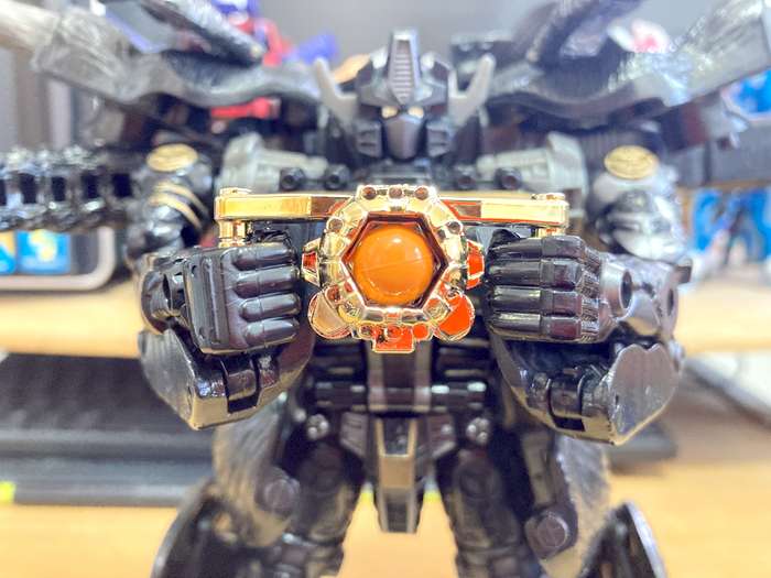 影武者だから黒いってわけ？『ブラックビッグコンボイ(トイザらス限定