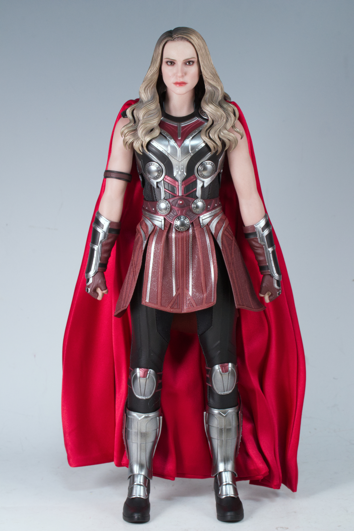 ホットトイズ オファー インフィニティウォー ソー ホットトイズ