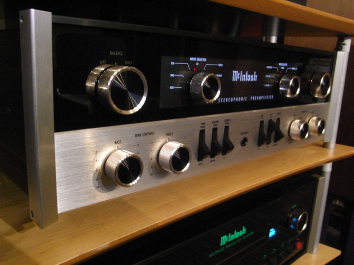 真空管 プリアンプ マッキントッシュC-22 初期数限定復刻品 McIntosh