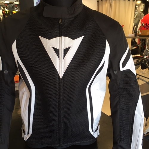 DAINESE 新品 D-Synth 350ファブリックジャケット