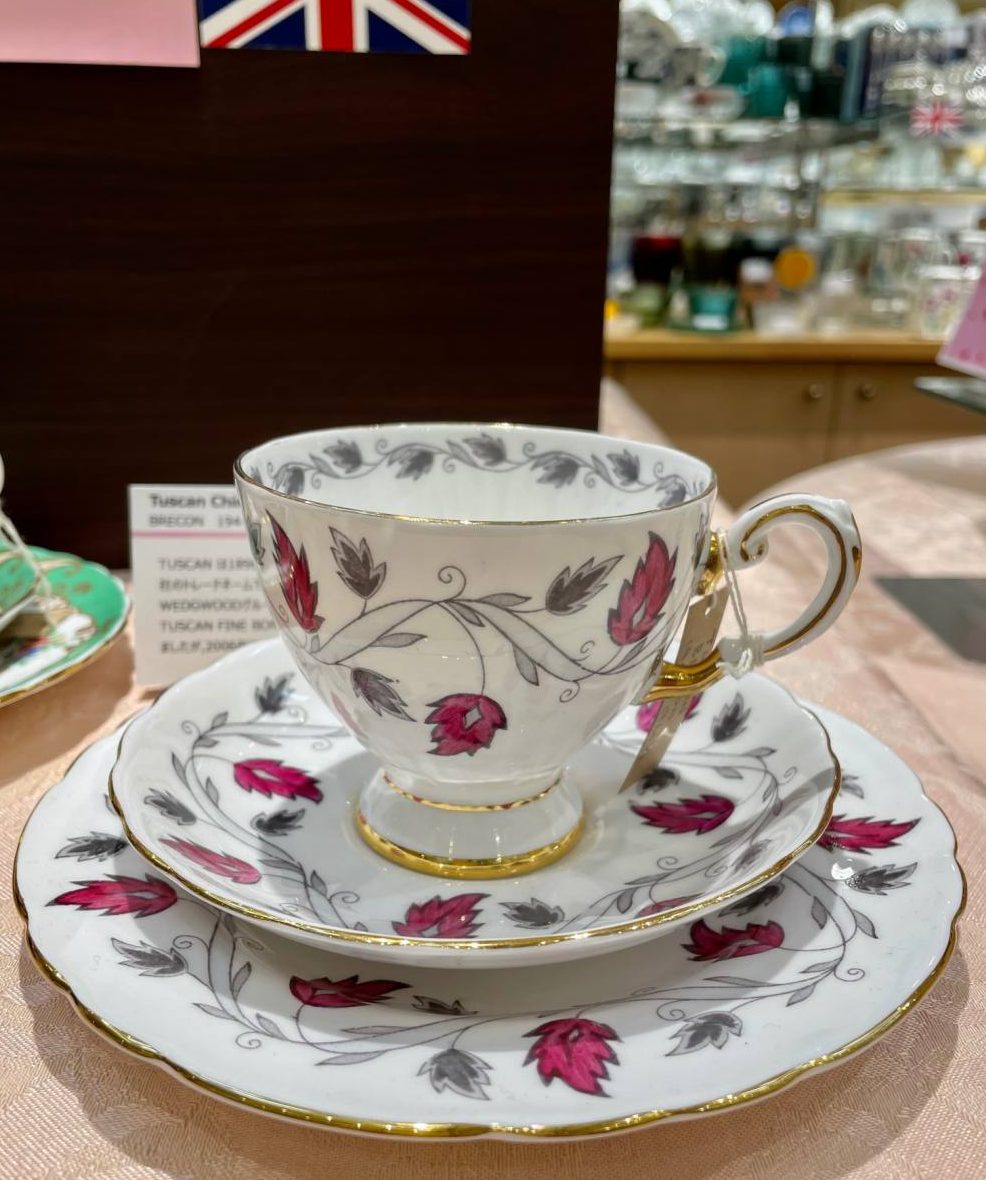 🌼 英国ヴィンテージカップフェア 好評開催中 🌼 – 四条繁栄会商店街