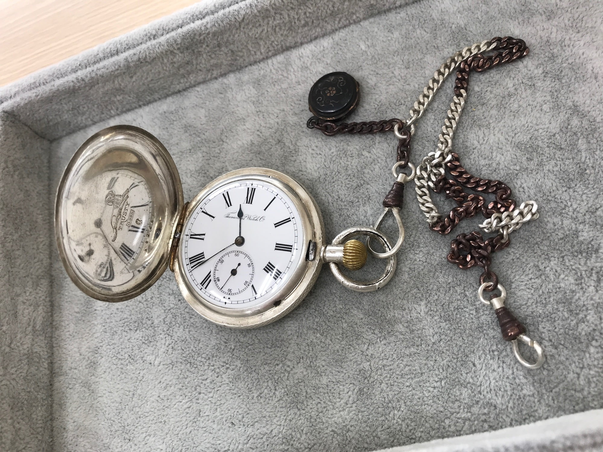 9【事例紹介】TAVANNES/懐中時計/オーバーホール | キズミの中の世界