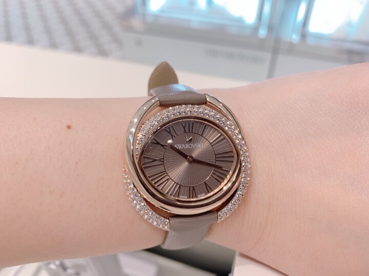 SWAROVSKI|大人気のスワロフスキーウォッチ| 渋谷スクランブルスクエア