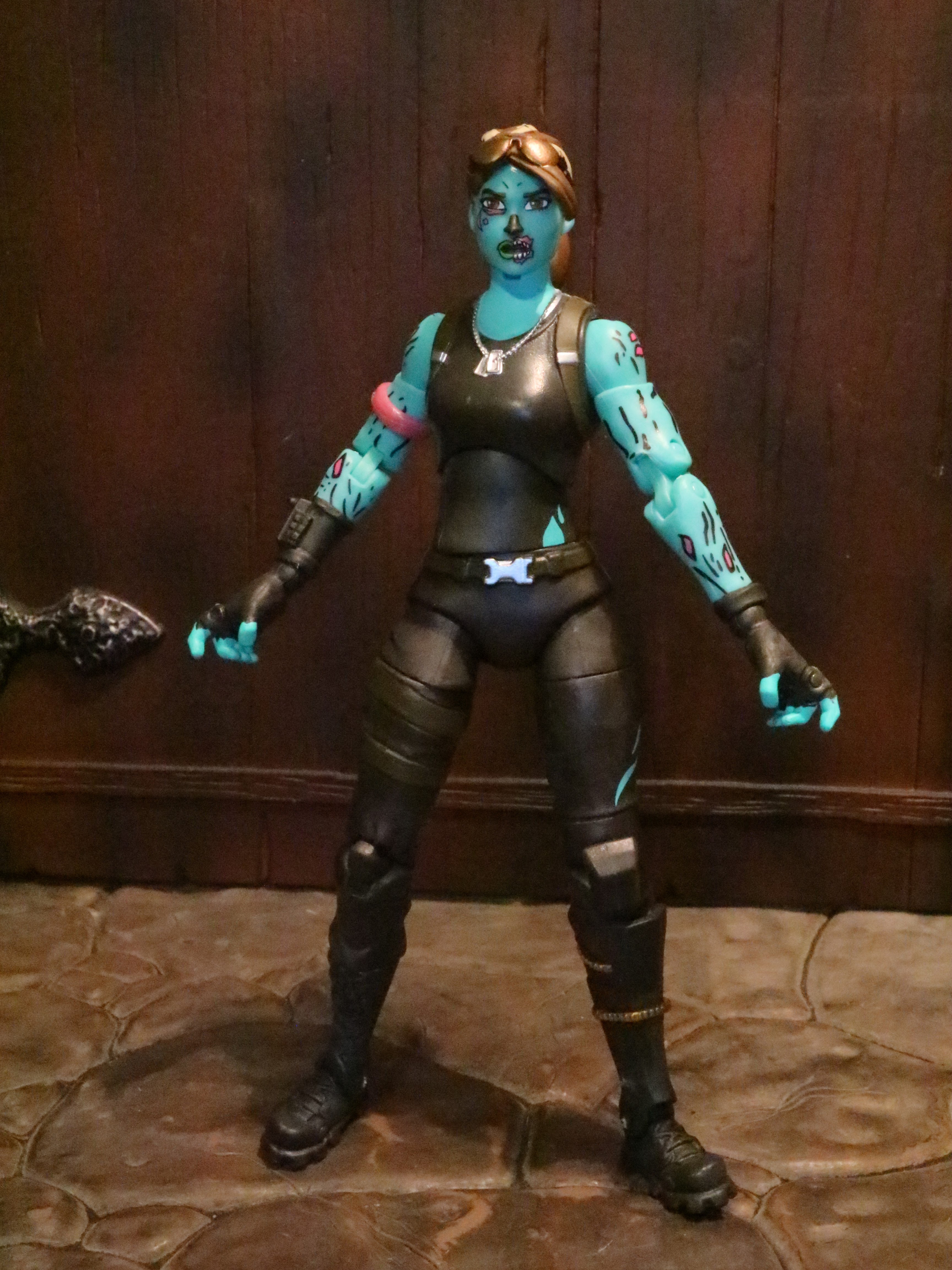 FORTNITE GHOUL TROOPER フィギュア legendary Fortnite 6