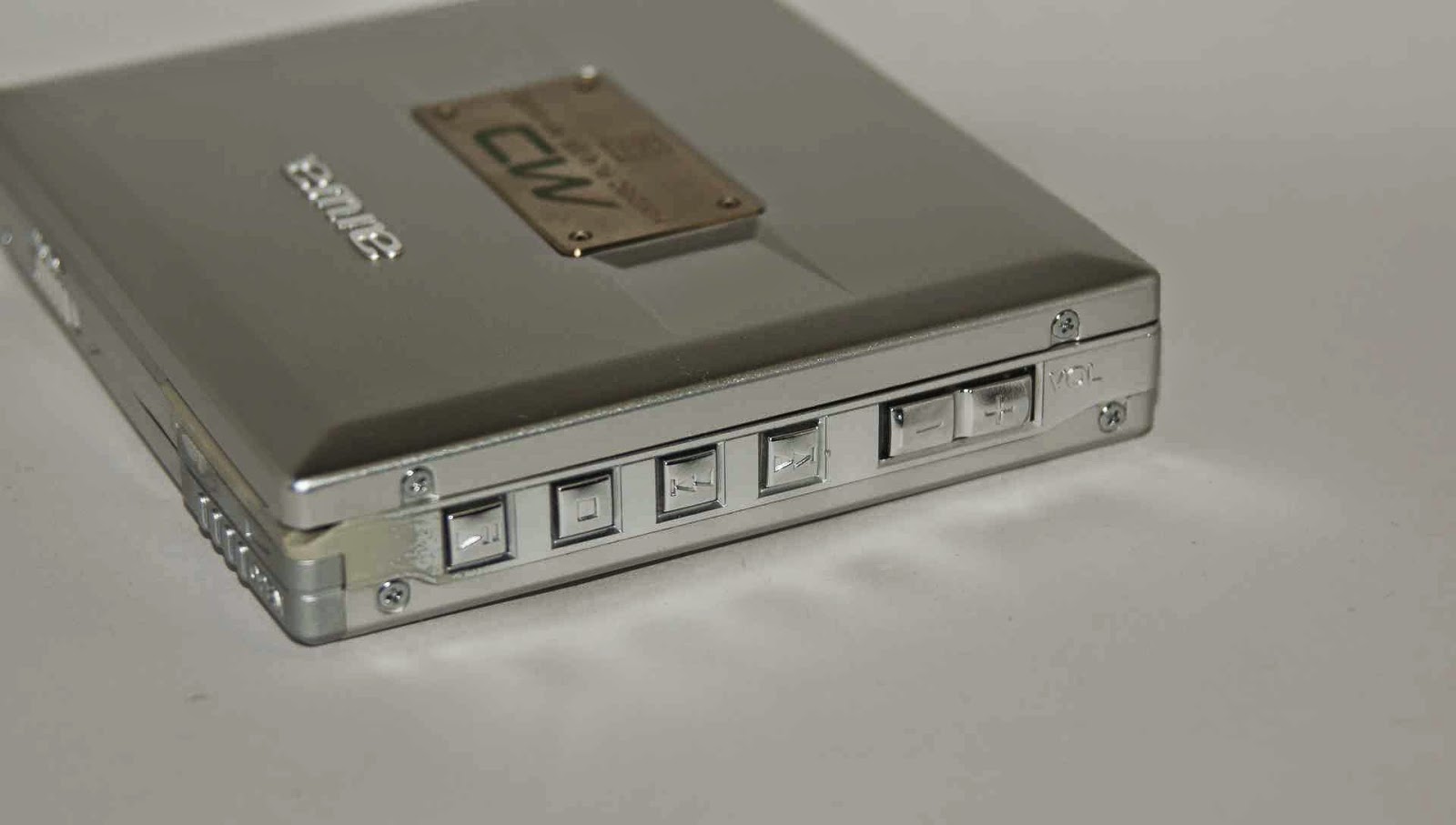 希少】AIWA☆ポータブルMDレコーダー AM-F80（動作確認済み） 【公式通販】