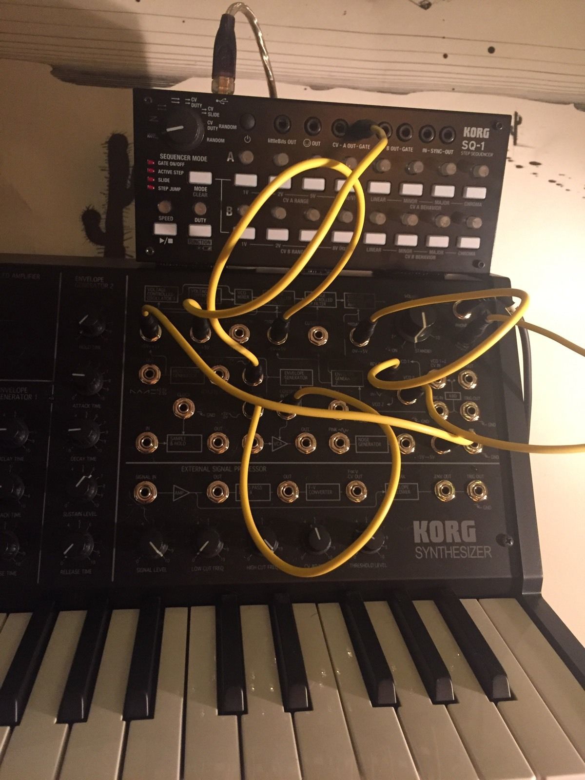 KORG MS-20 mini + SQ-1 セット KORG MS-20 mini + KORG SQ-1
