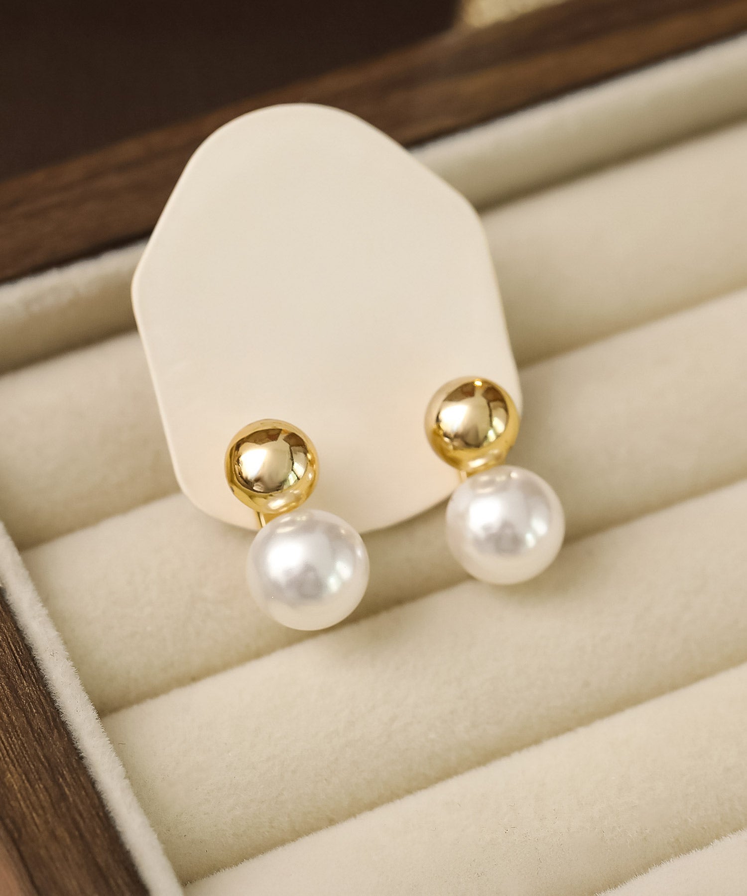 blackdia ocean ボール&パールピアス