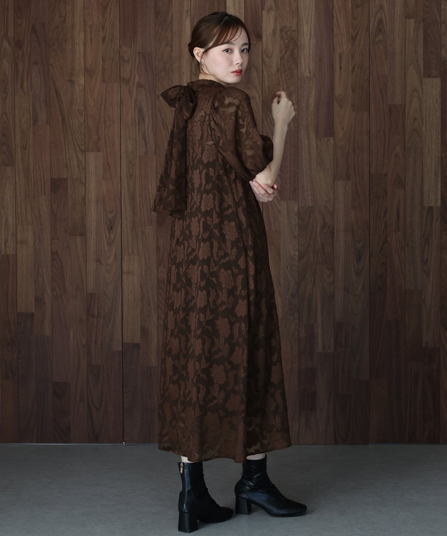 インナー付きバックリボンジャガードドレス – BLUE ONLINE