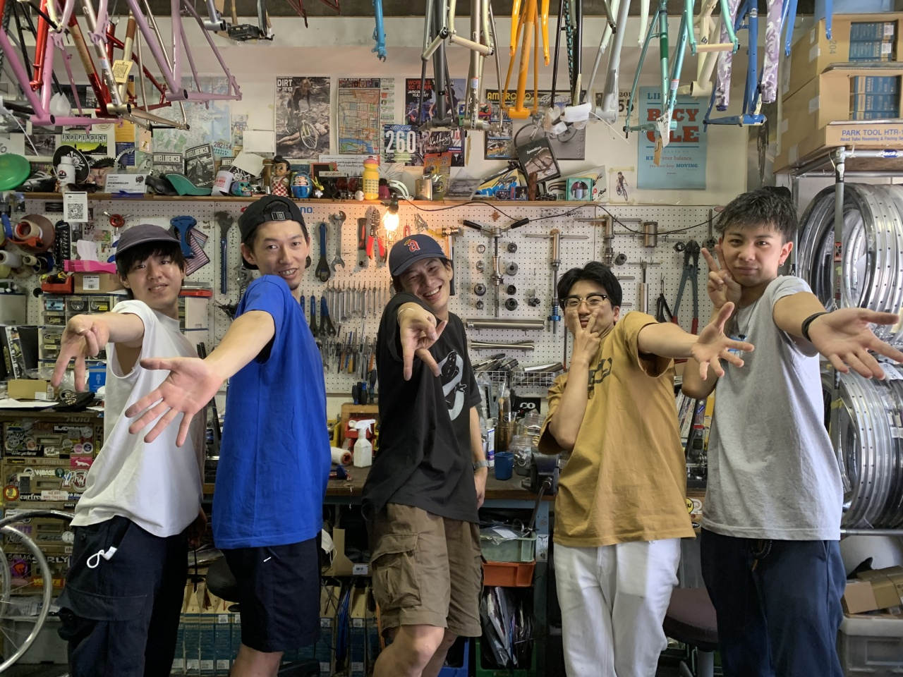 FELT SURPERLITE 福岡 自転車 市内引き取り限定 早い者勝ち FELT