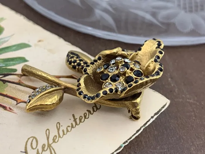 希少CINER サイナー ブローチ CINER サイナー ブローチ バタフライ