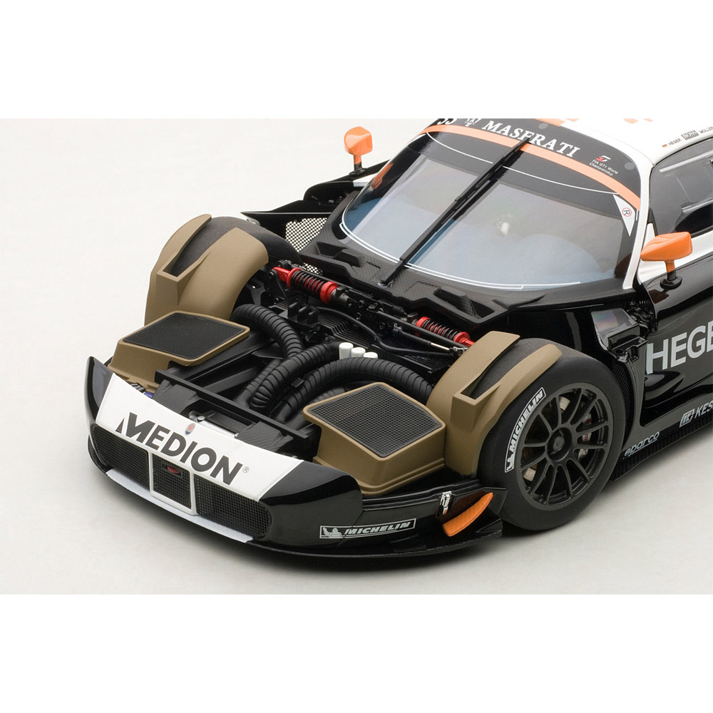 AUTOart オートアート 1/18 マセラティ MC12 本体のみ AUTOart オート