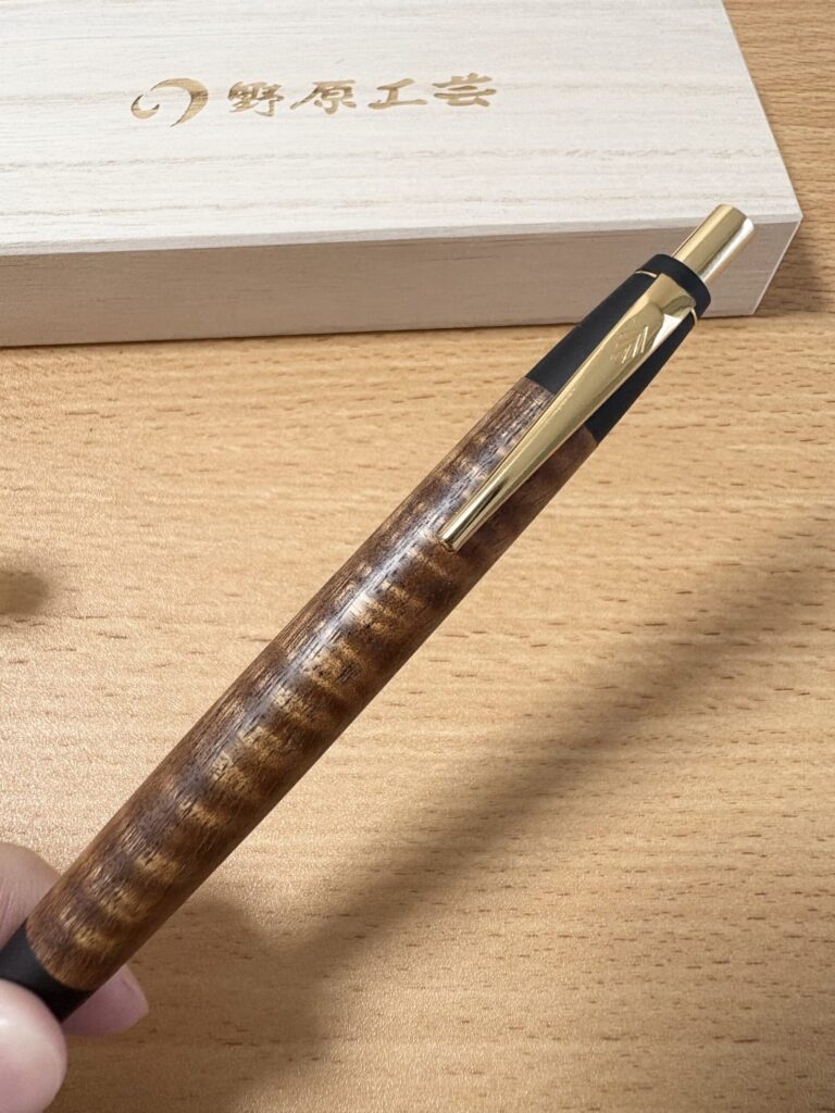 野原工芸「ハワイアンコアカーリー」届いたので普通にレビュー | 文具解析