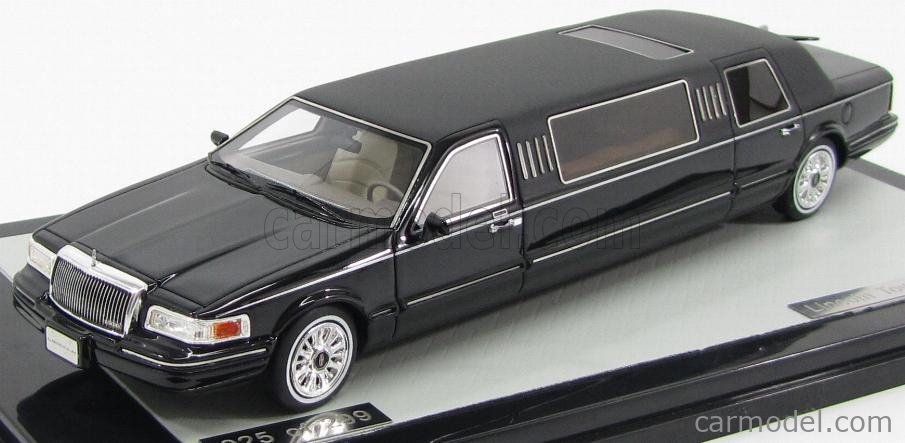 1/43 GIM製 1997 Lincoln TownCar Limousine
