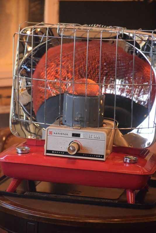 整備済み オレンジ色 トヨクニ 石油ストーブ 昭和レトロ 82年製