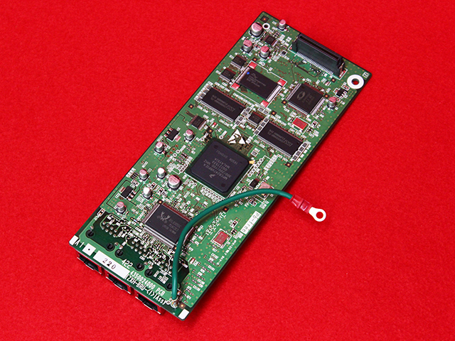 土日受け取り評価できません様 メルカリで取引が完了し、評価画面が出