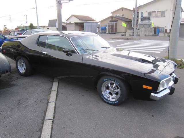 プリムスロードランナー 440GBBL 1/18scale 黒 プリムスロードランナー