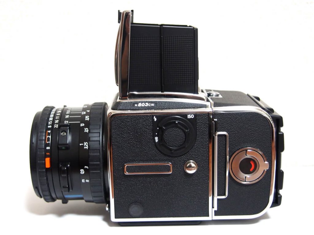 ハッセルブラッド 中判一眼レフカメラ 503CWを東京都より宅配にて高価