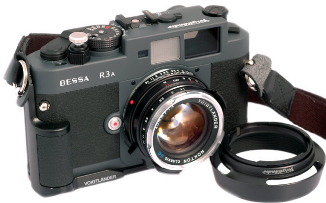 Voigtlander 40mm f/1.4 Nokton Multi-Coated