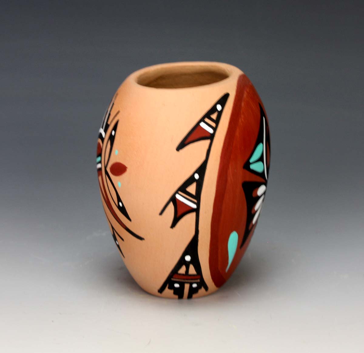 Native American Pueblo Pottery - C & D Gifts Native American Art